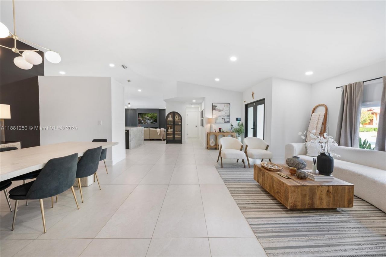 13470 SW 30th St, Miami, FL 33175 Photo