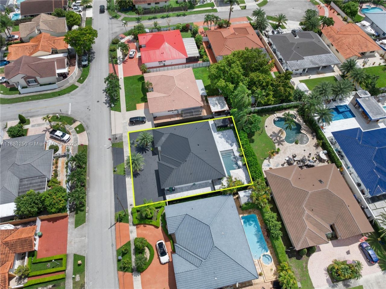 13470 SW 30th St, Miami, FL 33175 Photo