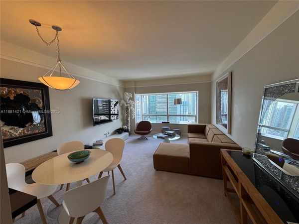 1435 BRICKELL AVE, Unit 3309, Miami, FL 33130