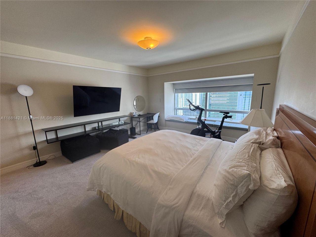 1435 Brickell Ave, Unit 3309, Miami, FL 33130 Photo