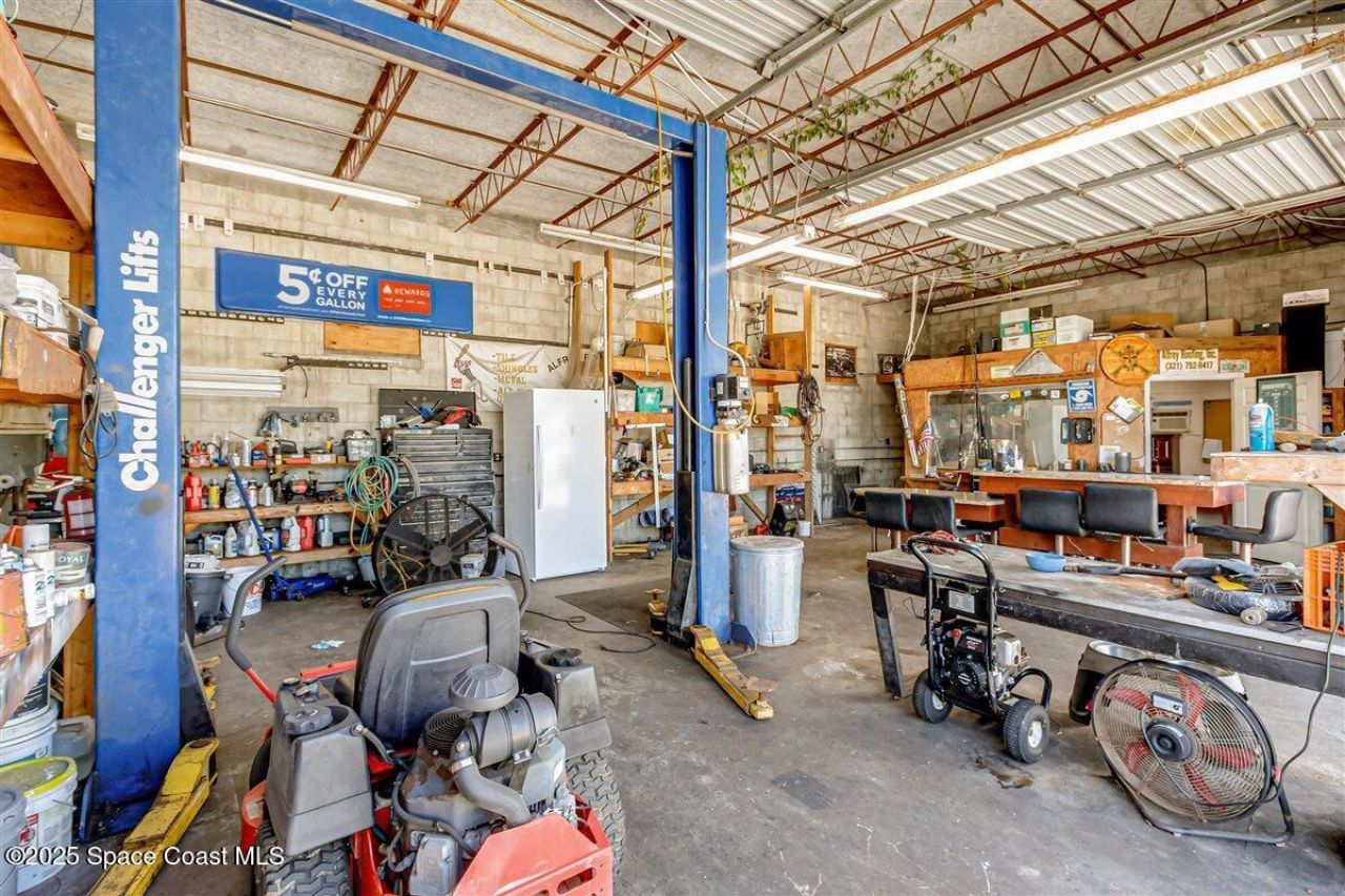 2015 Aurora Road, Melbourne, FL 32935 Photo