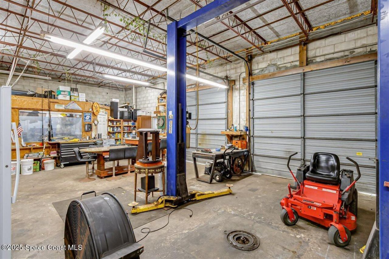 2015 Aurora Road, Melbourne, FL 32935 Photo