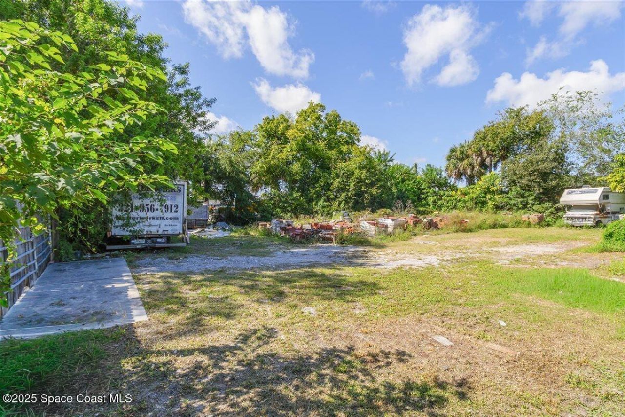 2015 Aurora Road, Melbourne, FL 32935 Photo