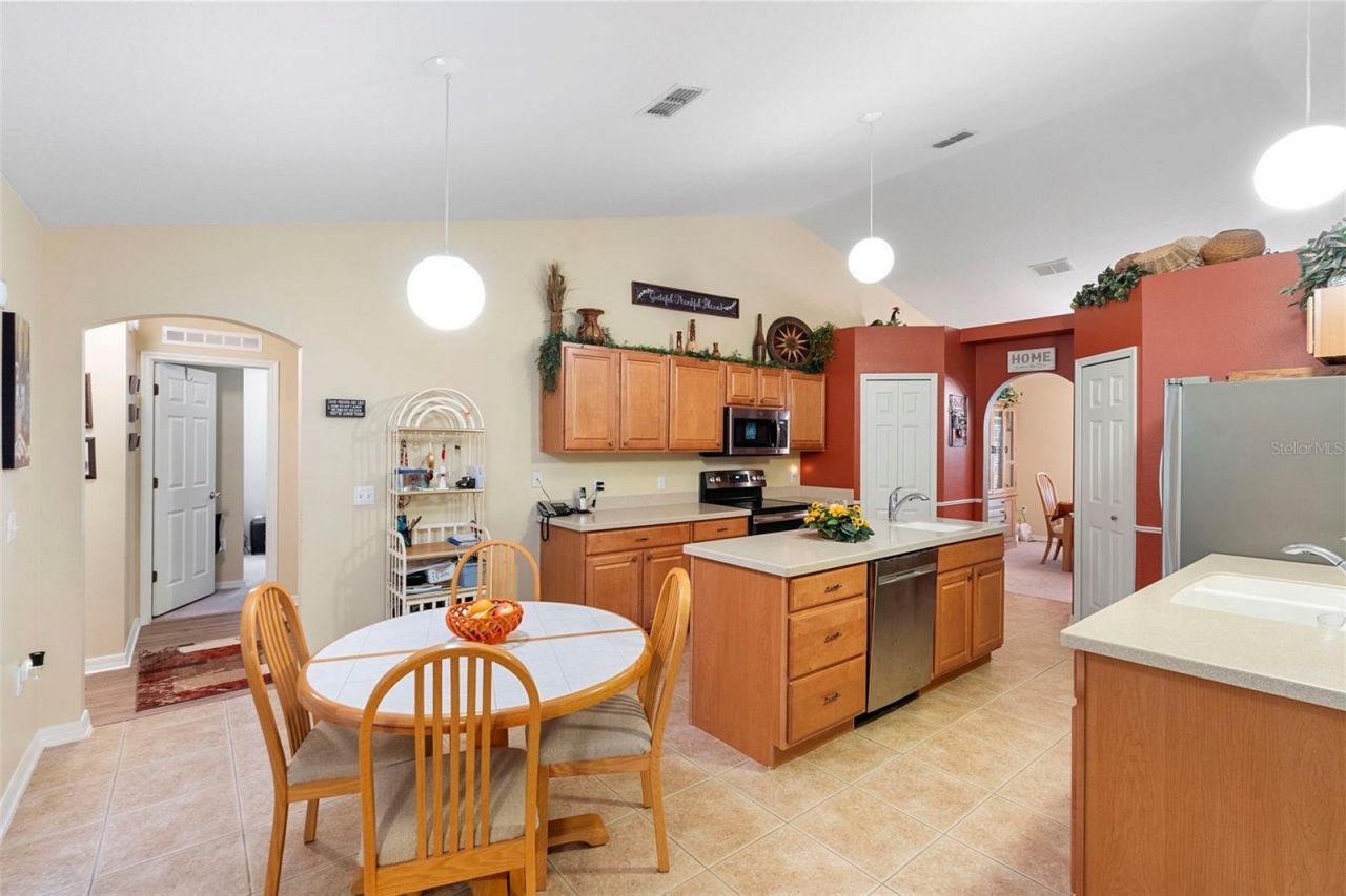 274 Knot Hole Circle, Chuluota, FL 32766 Photo