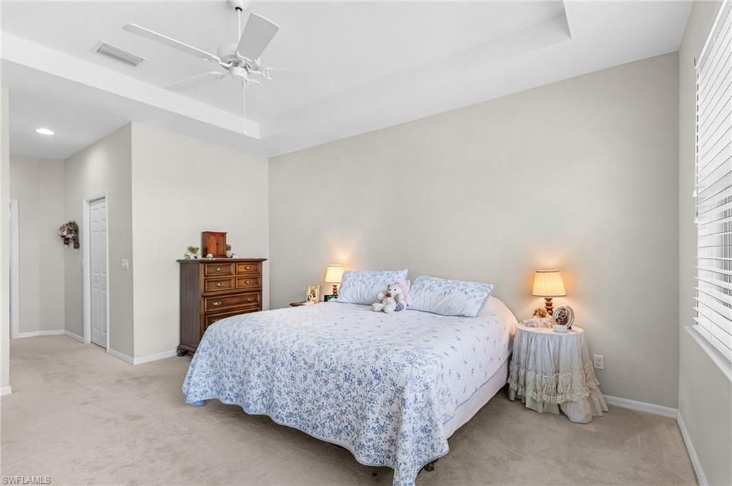 2439 Ashbury Cir, Cape Coral, FL 33991 Photo