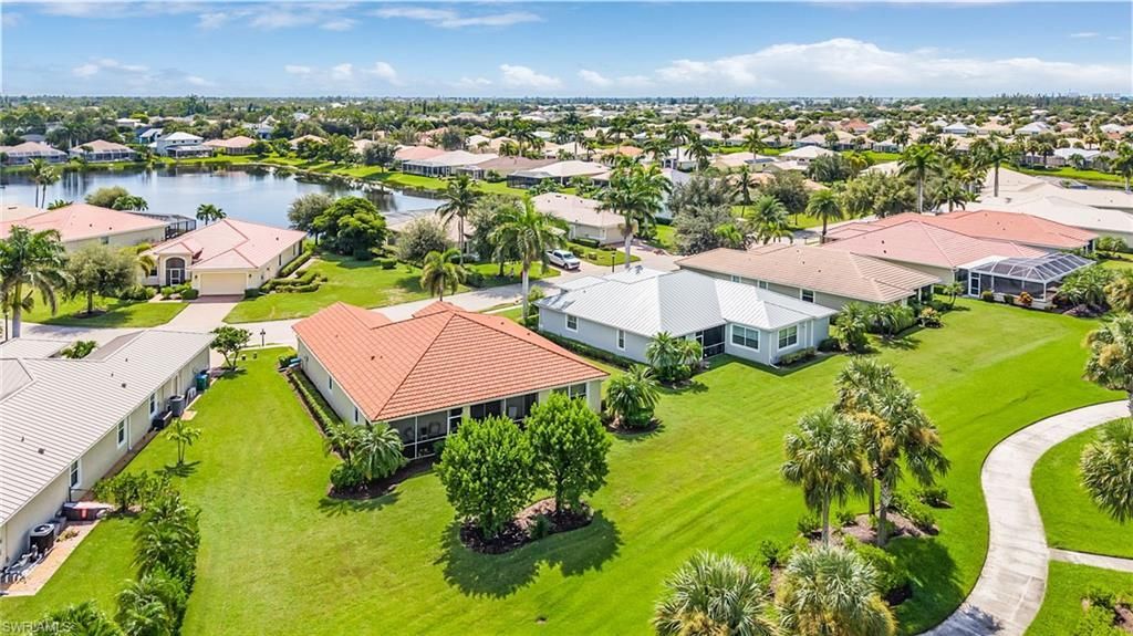 2439 Ashbury Cir, Cape Coral, FL 33991 Photo