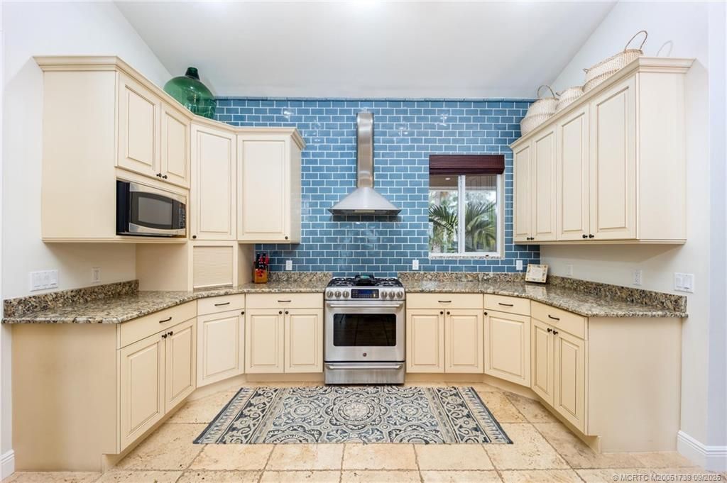 2672 NW South Shore Road, Stuart, FL 34994 Photo