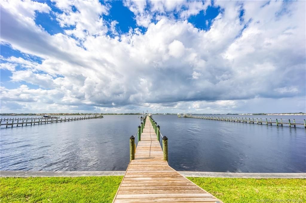 2672 NW South Shore Road, Stuart, FL 34994 Photo