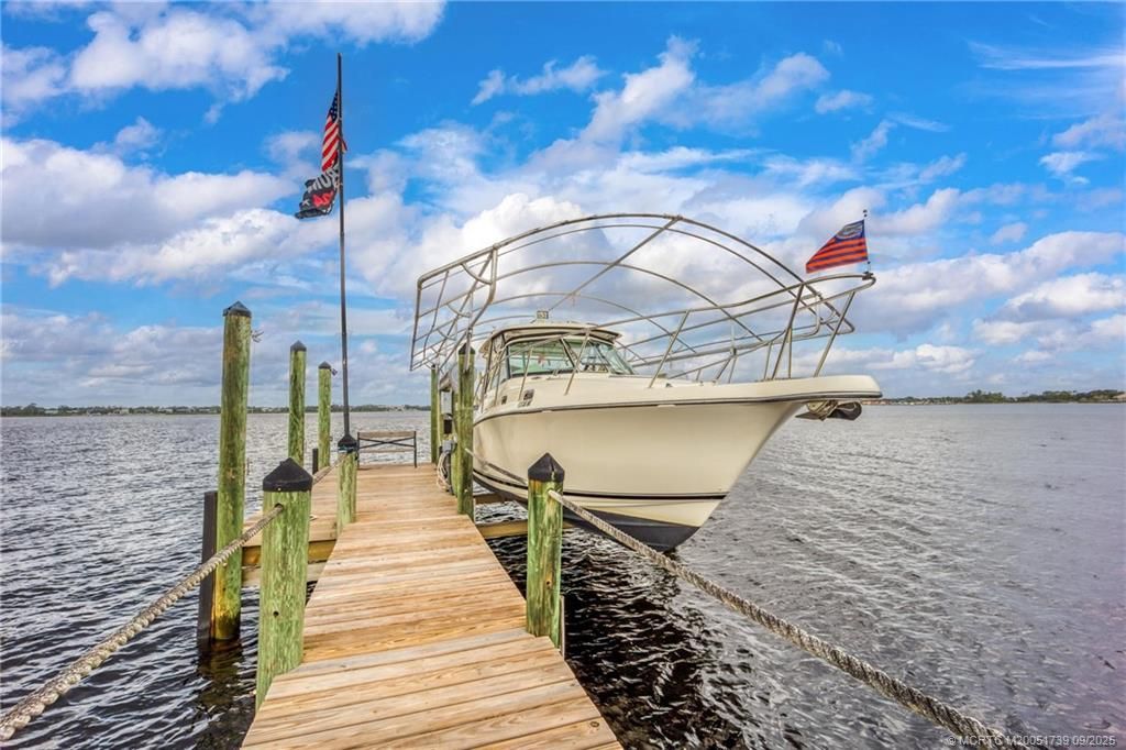 2672 NW South Shore Road, Stuart, FL 34994 Photo