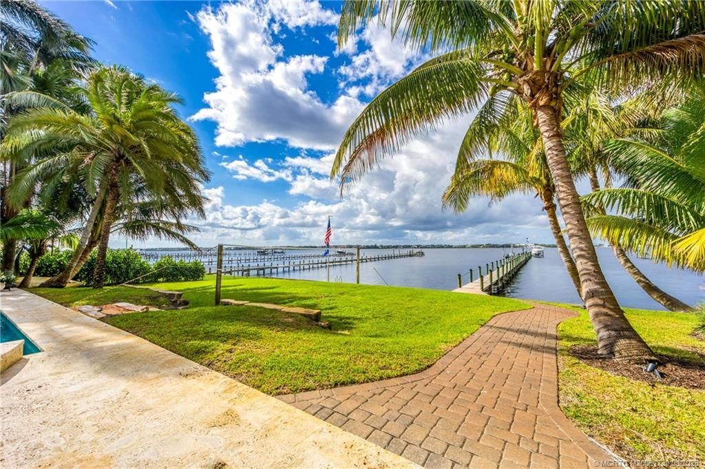 2672 NW South Shore Road, Stuart, FL 34994 Photo