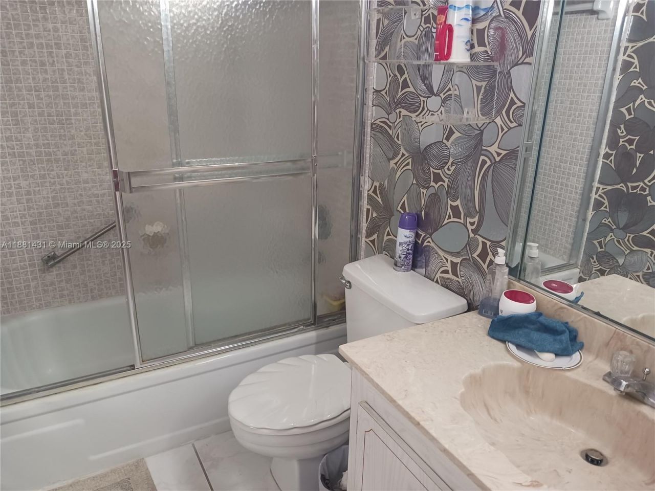 1300 St Charles Pl, Unit 311, Pembroke Pines, FL 33026 Photo