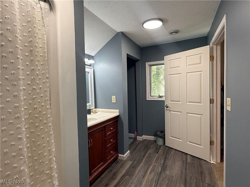 1376 Catherine Extension Avenue, Lakemore, OH 44250 Photo 17