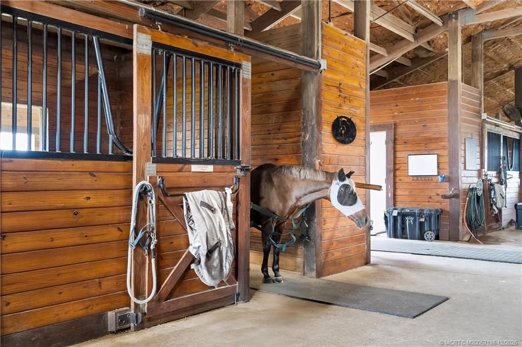 13700 SW Groveside Drive, Stuart, FL 34956 Photo