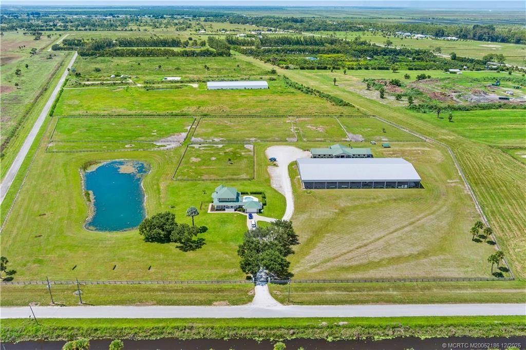 13700 SW Groveside Drive, Stuart, FL 34956 Photo