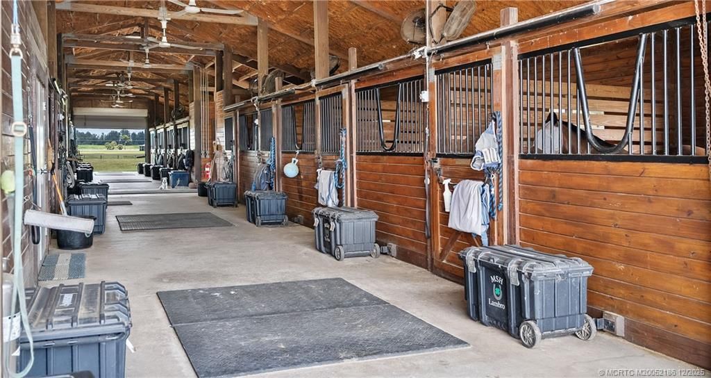 13700 SW Groveside Drive, Stuart, FL 34956 Photo