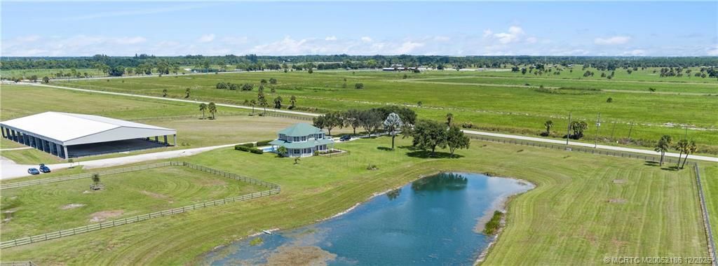 13700 SW Groveside Drive, Stuart, FL 34956 Photo