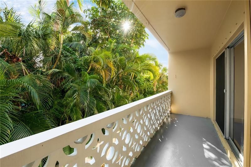 815 Middle River Drive, Unit 205, Fort Lauderdale, FL 33304 Photo