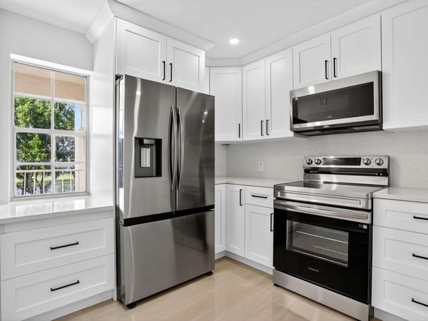 2651 S Palm Aire Drive S, Unit 305, Pompano Beach, FL 33069