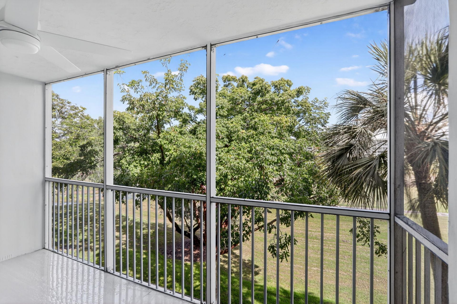 2651 S Palm Aire Drive S, Unit 305, Pompano Beach, FL 33069 Photo