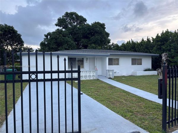 13041 NW 17th Ct, Miami, FL 33167