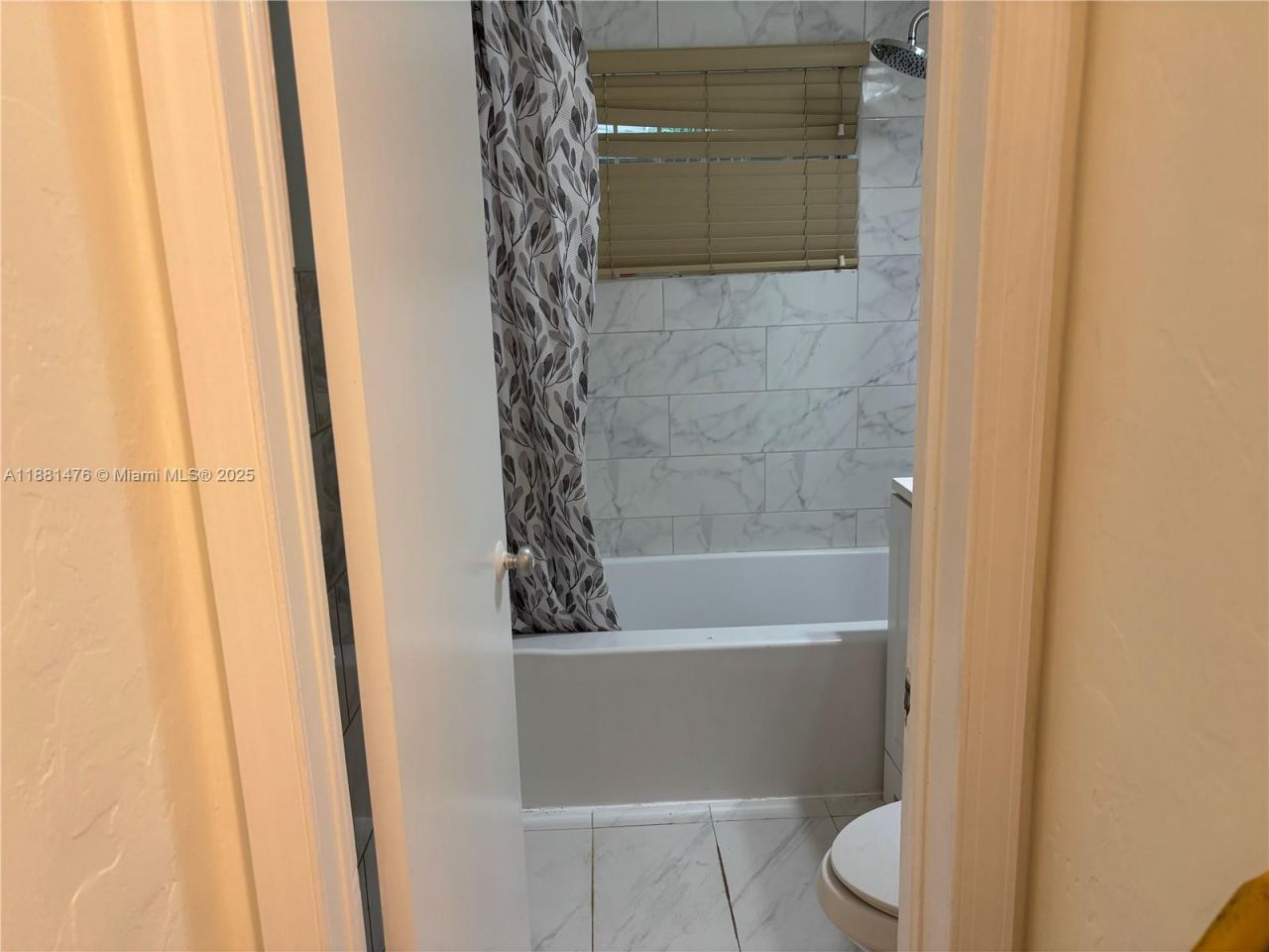 13041 NW 17th Ct, Miami, FL 33167 Photo