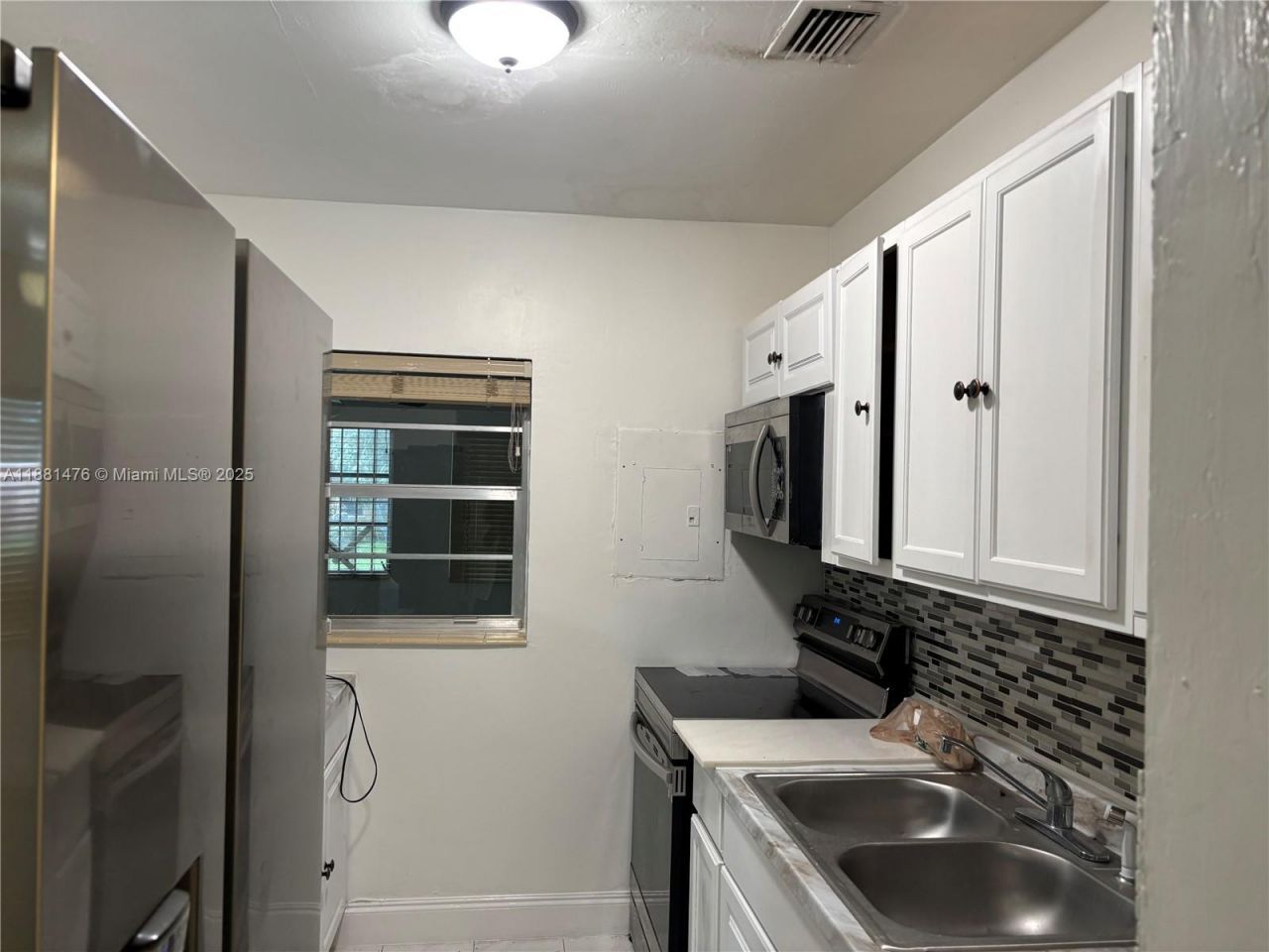 13041 NW 17th Ct, Miami, FL 33167 Photo