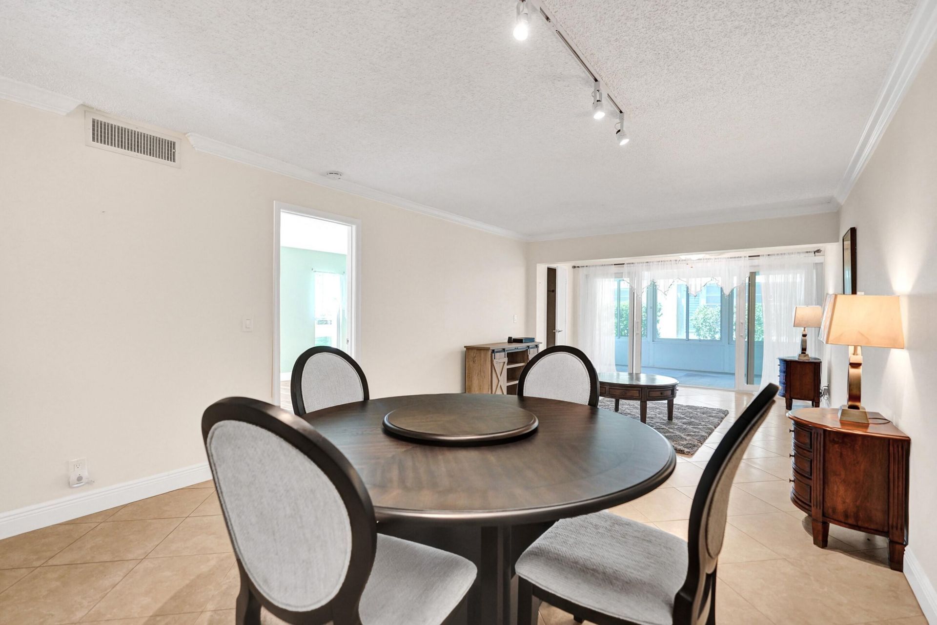 1051 Orange Terrace, Unit 101, Delray Beach, FL 33445 Photo