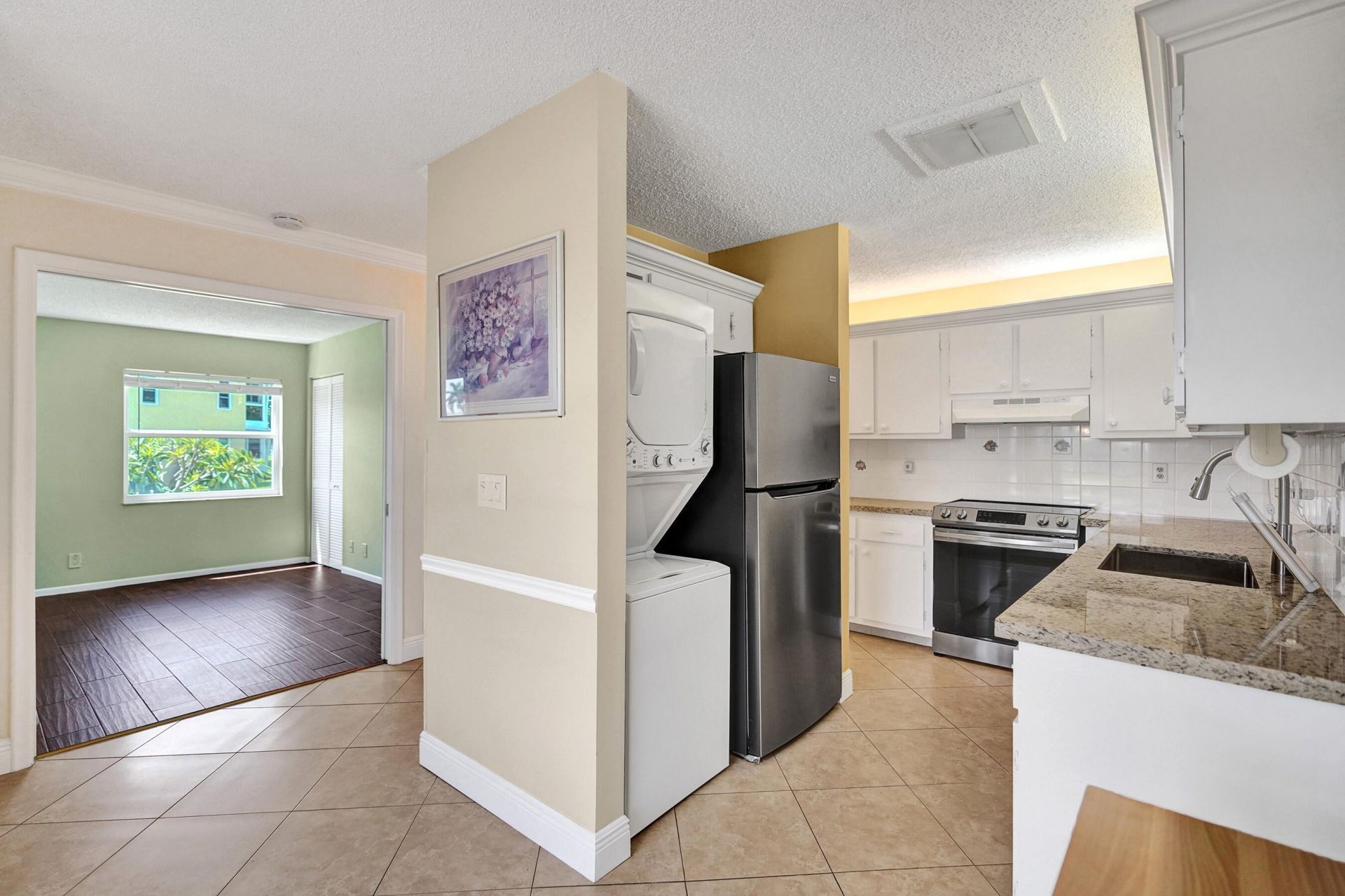 1051 Orange Terrace, Unit 101, Delray Beach, FL 33445 Photo