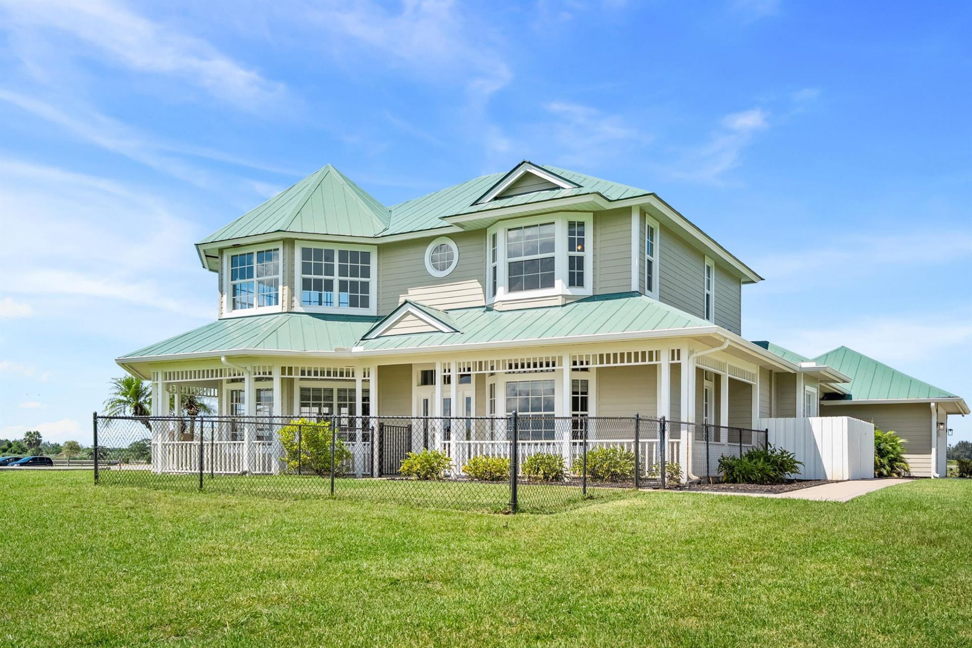 13700 SW Groveside Drive, Stuart, FL 34997 Photo