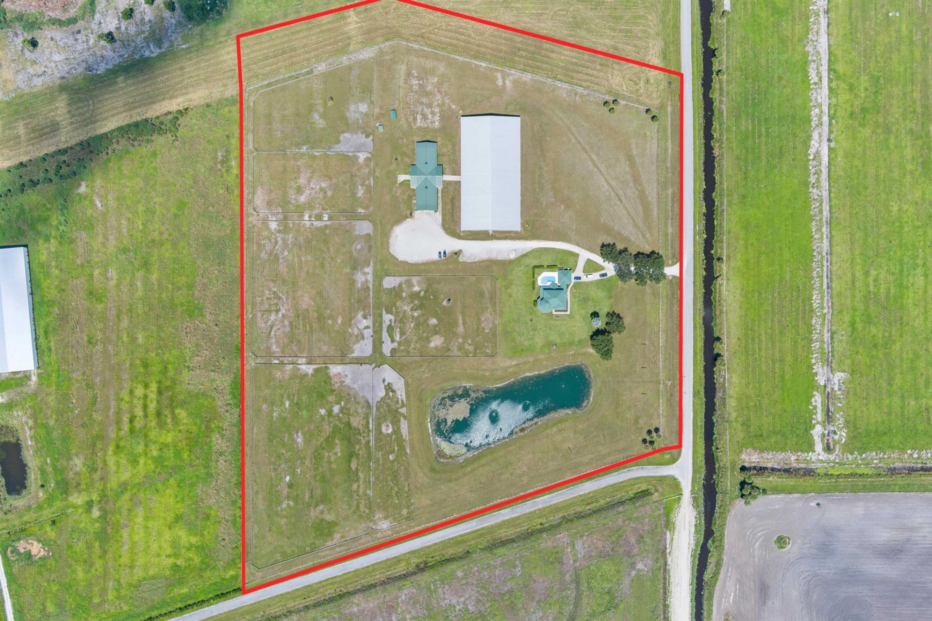 13700 SW Groveside Drive, Stuart, FL 34997 Photo