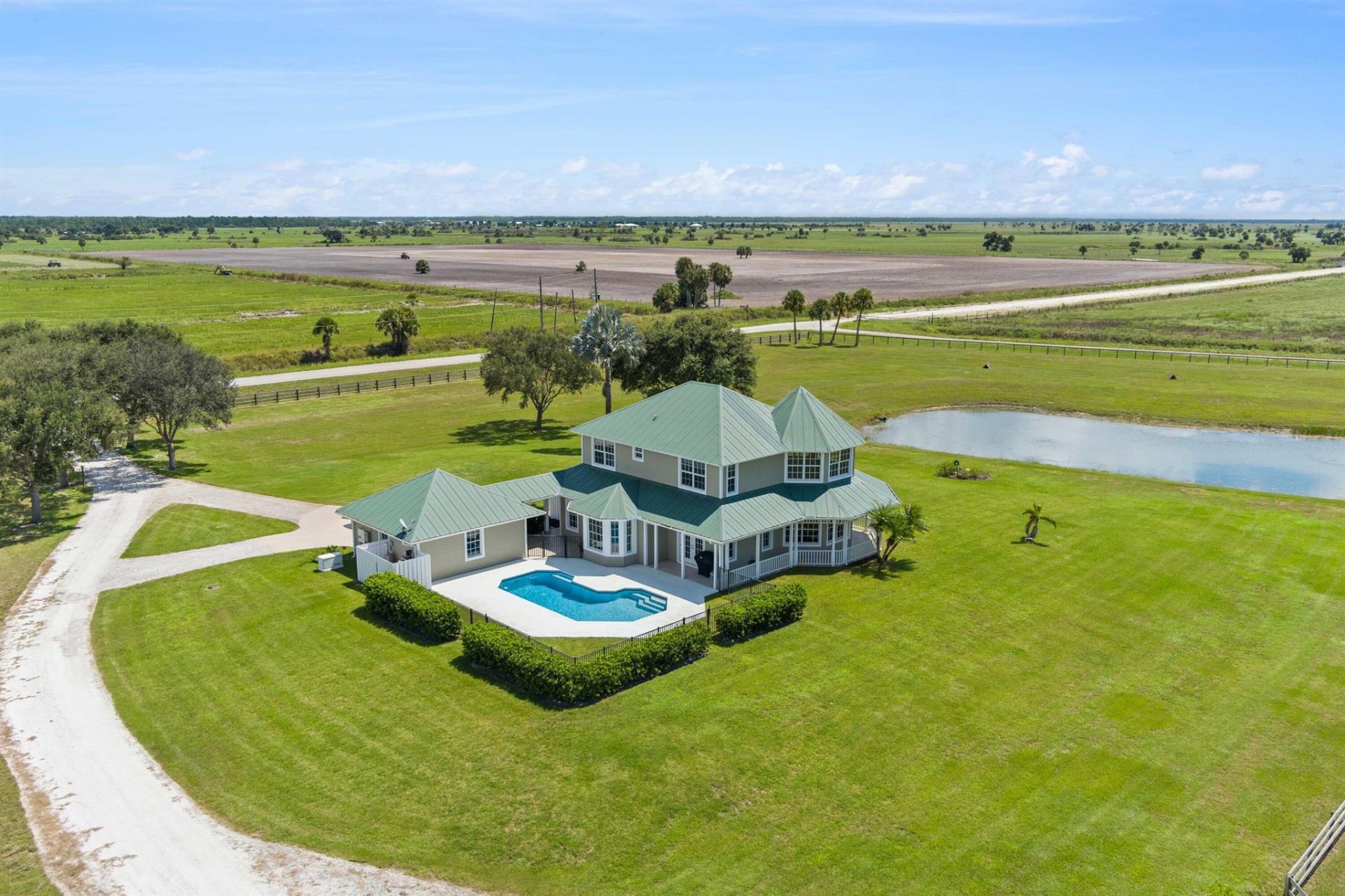 13700 SW Groveside Drive, Stuart, FL 34997 Photo