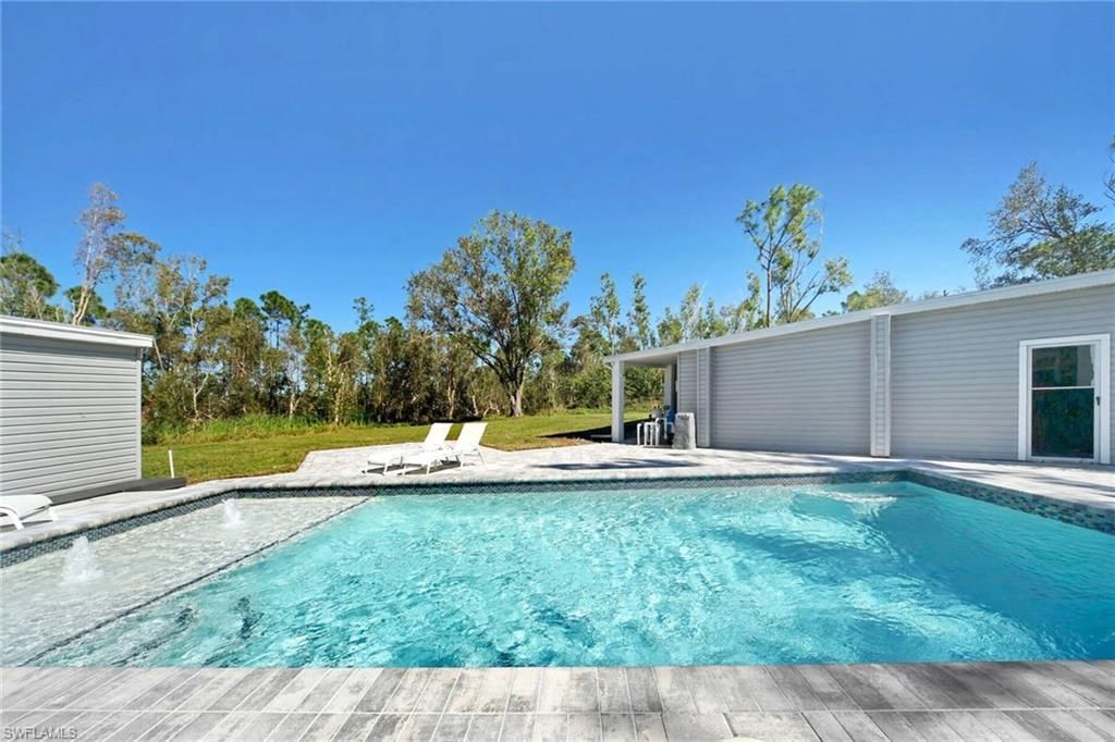 18150 Morning Star Ln W, Cape Coral, FL 33993 Photo