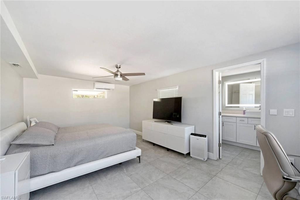 18150 Morning Star Ln W, Cape Coral, FL 33993 Photo