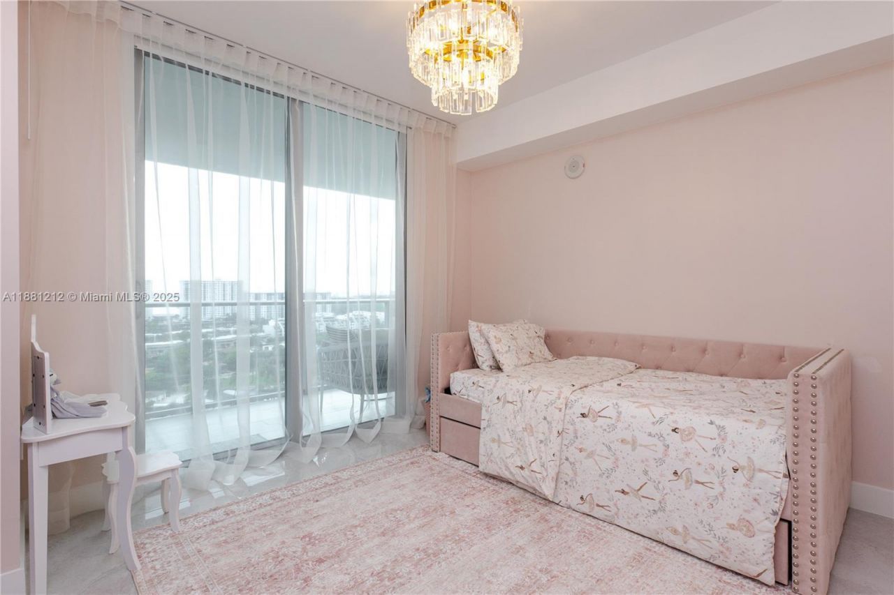 300 Sunny Isles Blvd, Unit 4-1508, Sunny Isles Beach, FL 33160 Photo