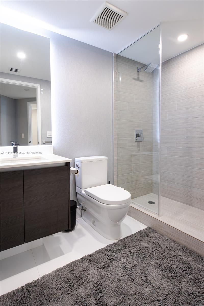 300 Sunny Isles Blvd, Unit 4-1508, Sunny Isles Beach, FL 33160 Photo