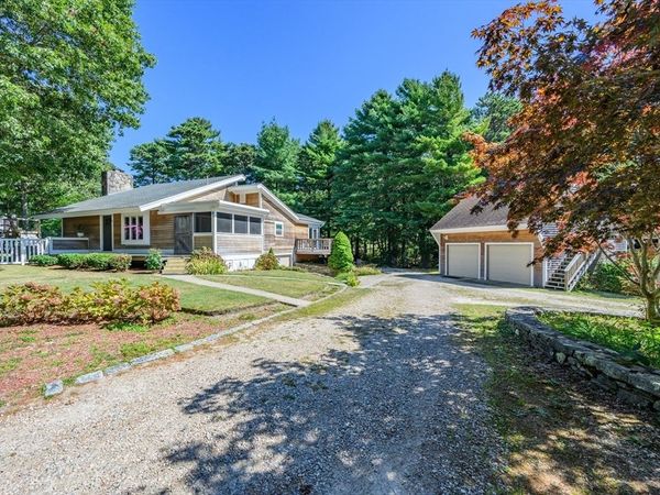 6 Cedar St, Barnstable, MA 02635