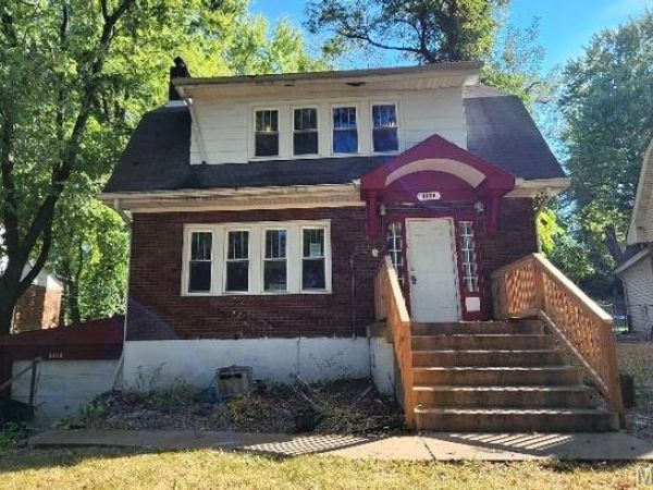 8008 Monroe Avenue, St Louis, MO 63114