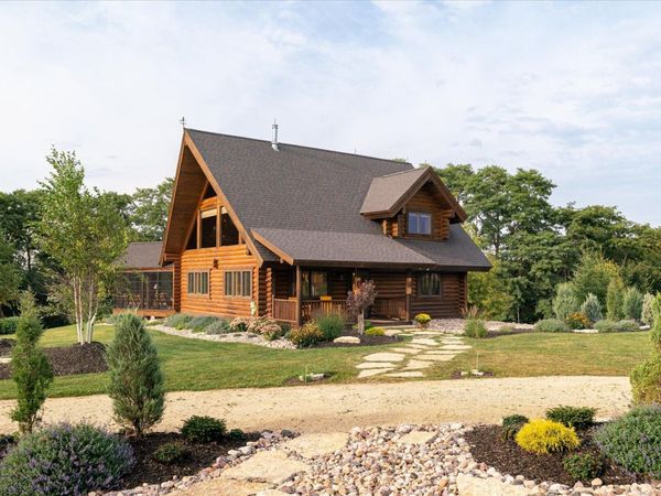 65416 DeSoto Bluffs Dr, Freeman, WI 54624