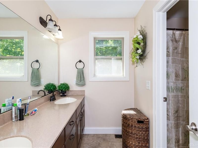 55 Hickory Pointe Drive, Germantown, OH 45327 Photo 34