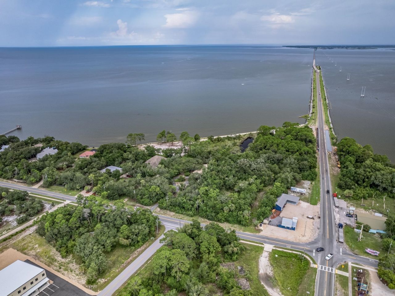 17 S Bayshore Drive, East Point, FL 32328 Photo