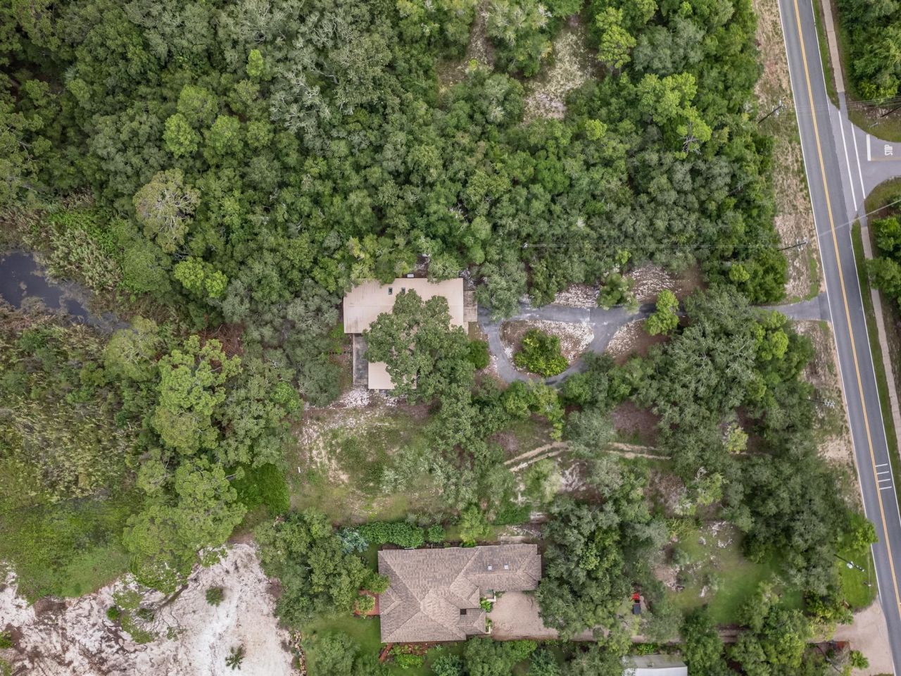 17 S Bayshore Drive, East Point, FL 32328 Photo