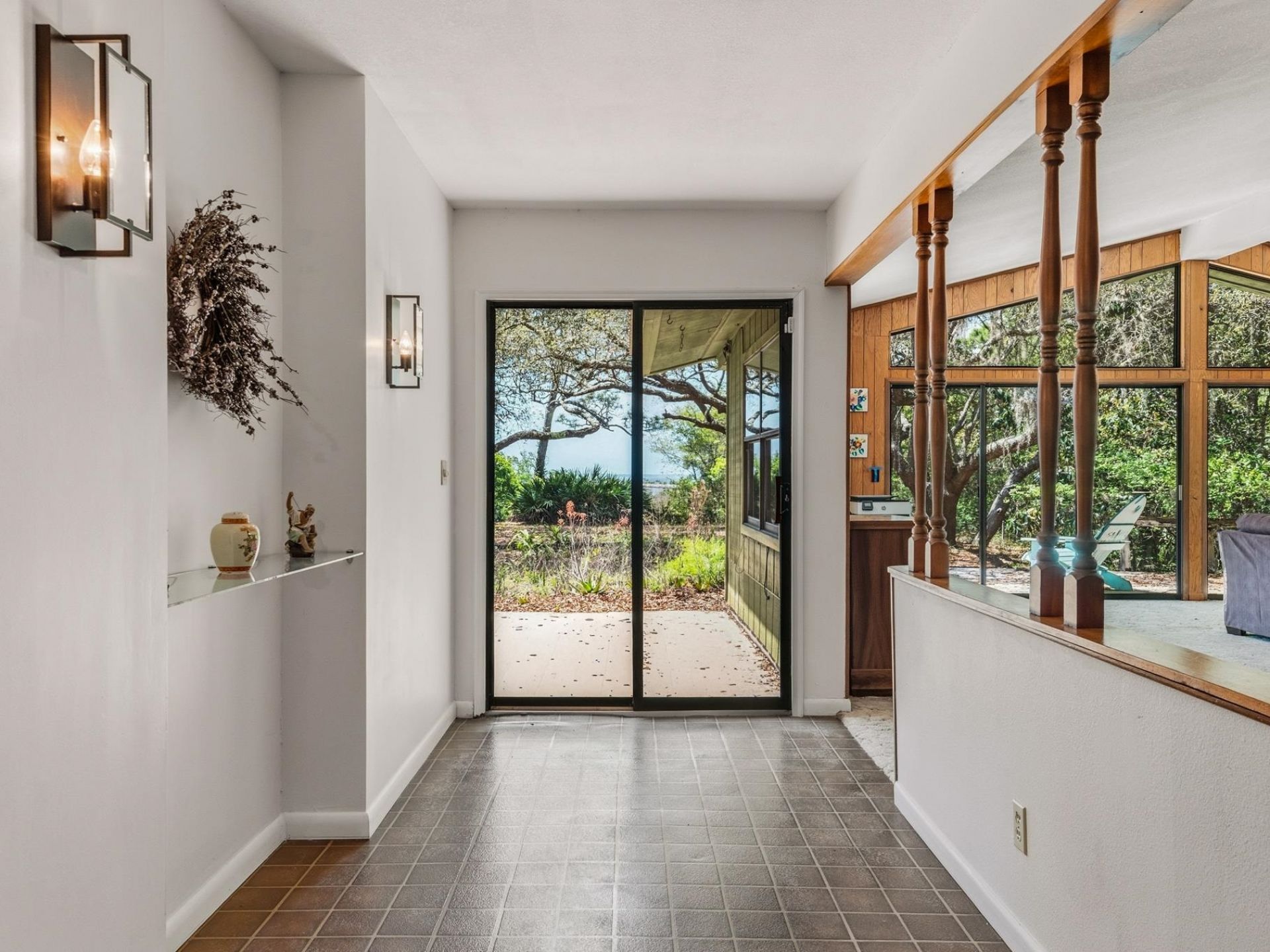 17 S Bayshore Drive, East Point, FL 32328 Photo