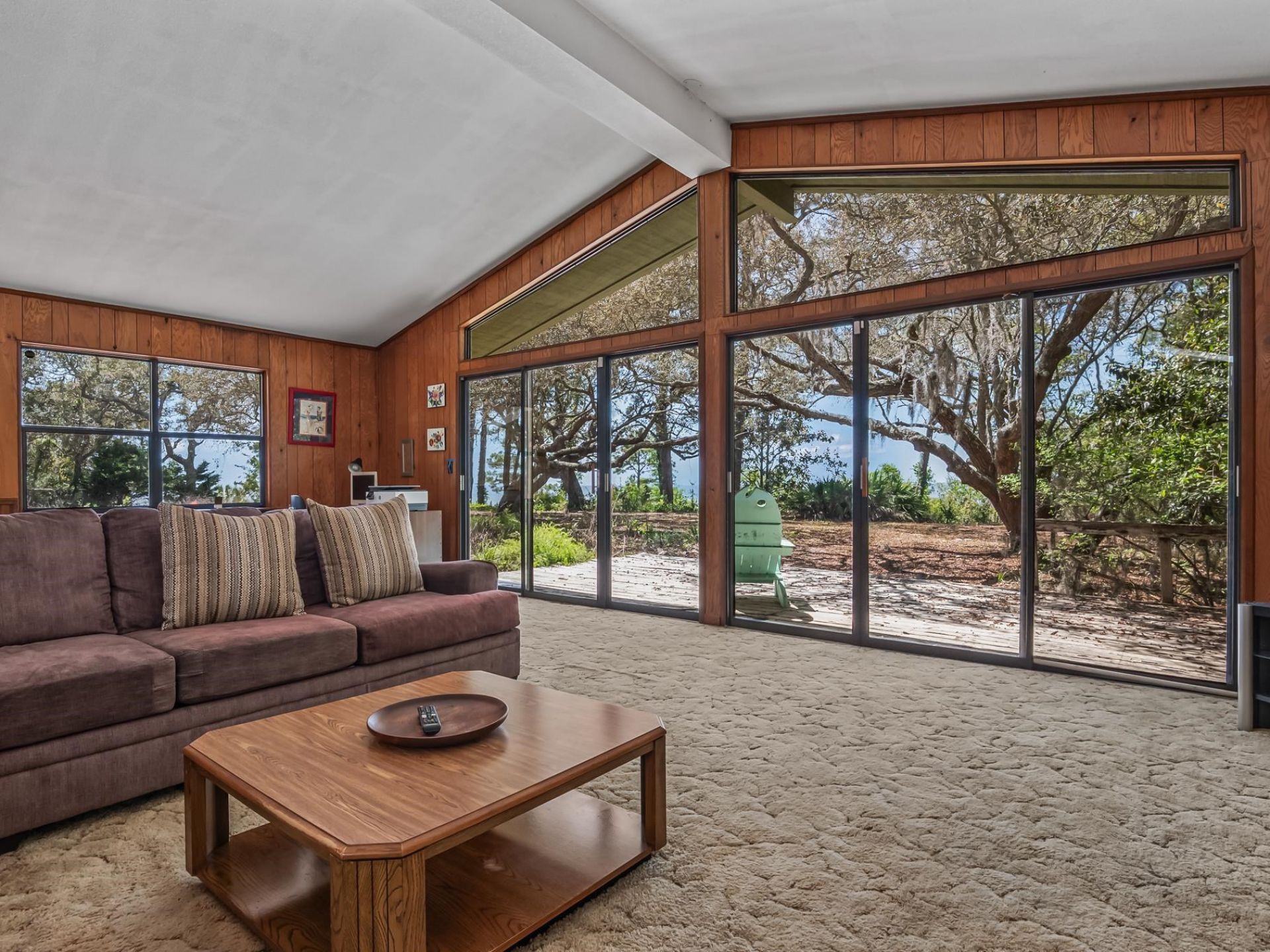 17 S Bayshore Drive, East Point, FL 32328 Photo