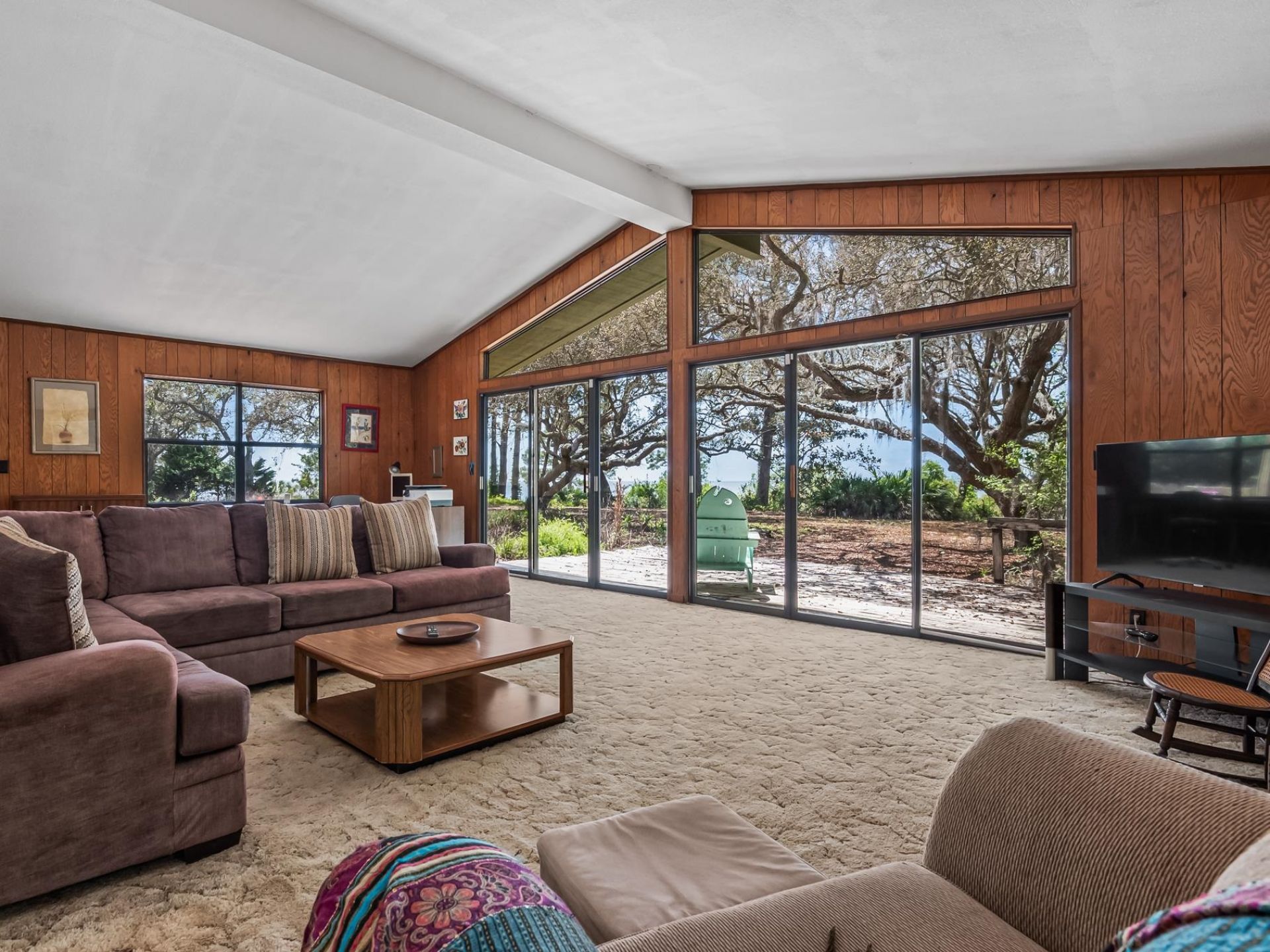 17 S Bayshore Drive, East Point, FL 32328 Photo