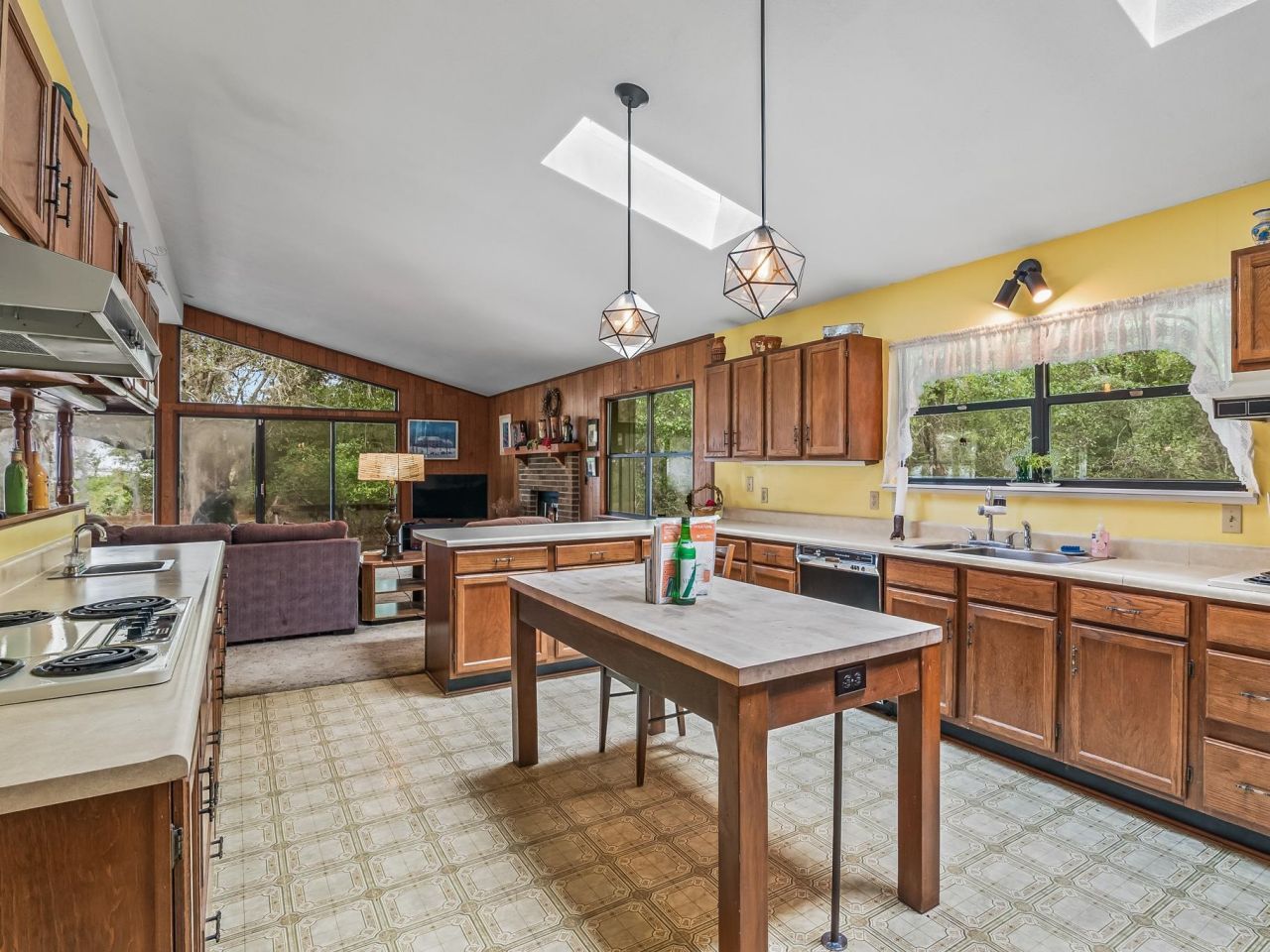 17 S Bayshore Drive, East Point, FL 32328 Photo