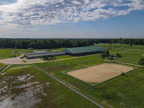 9141 Hasty Road, Laurinburg, NC 28352