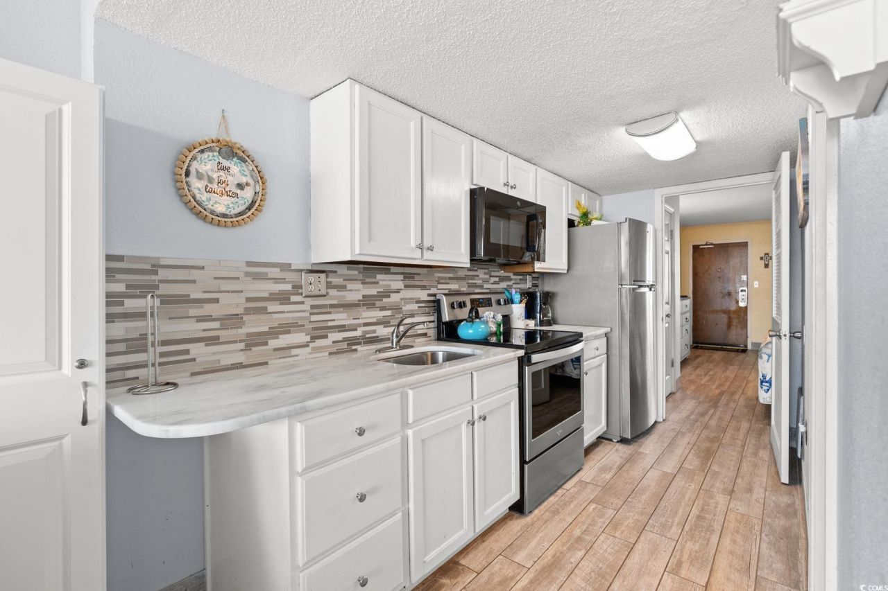 200 76th Ave. N Photo 7