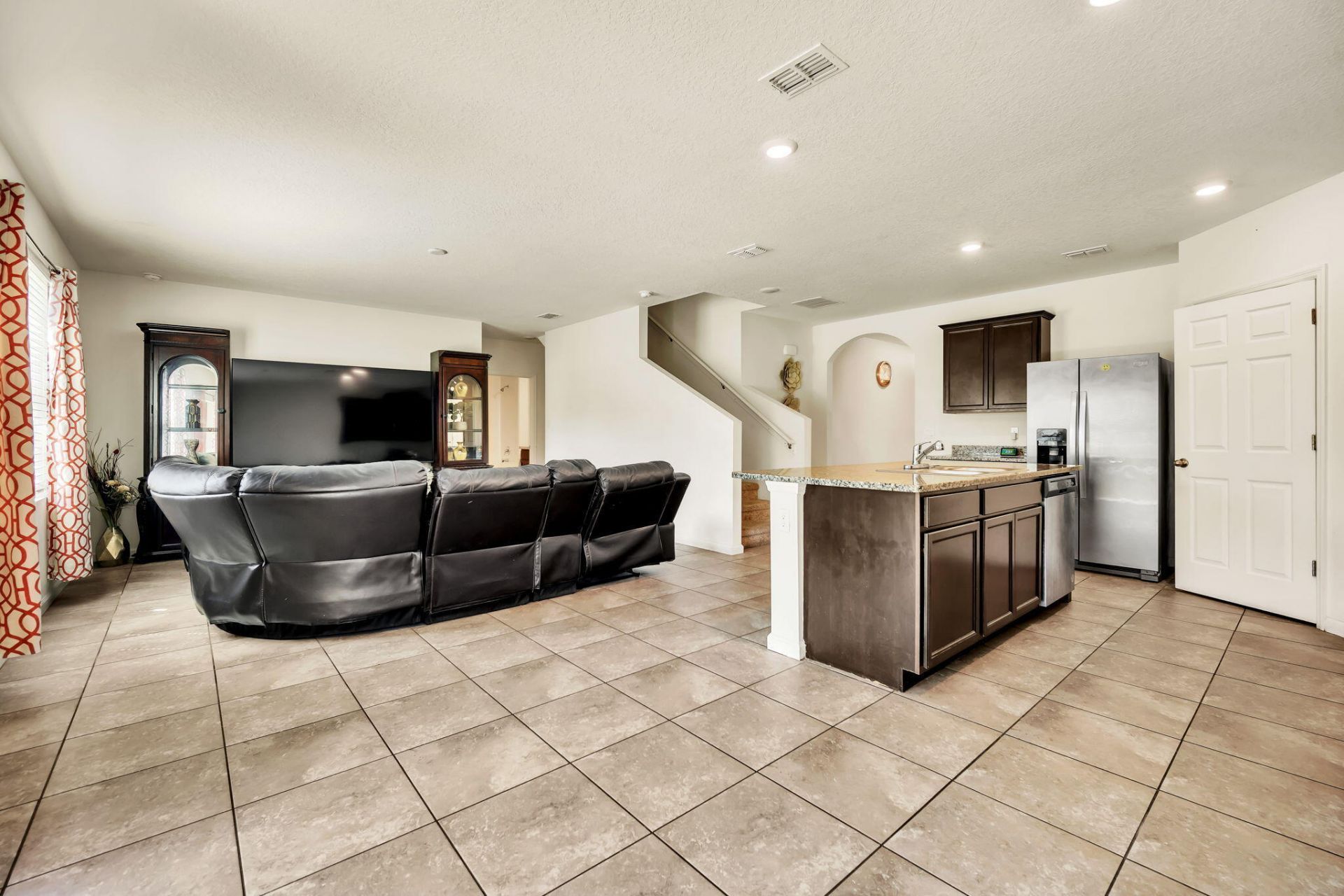 6271 NW Regent Street, Port Saint Lucie, FL 34983 Photo