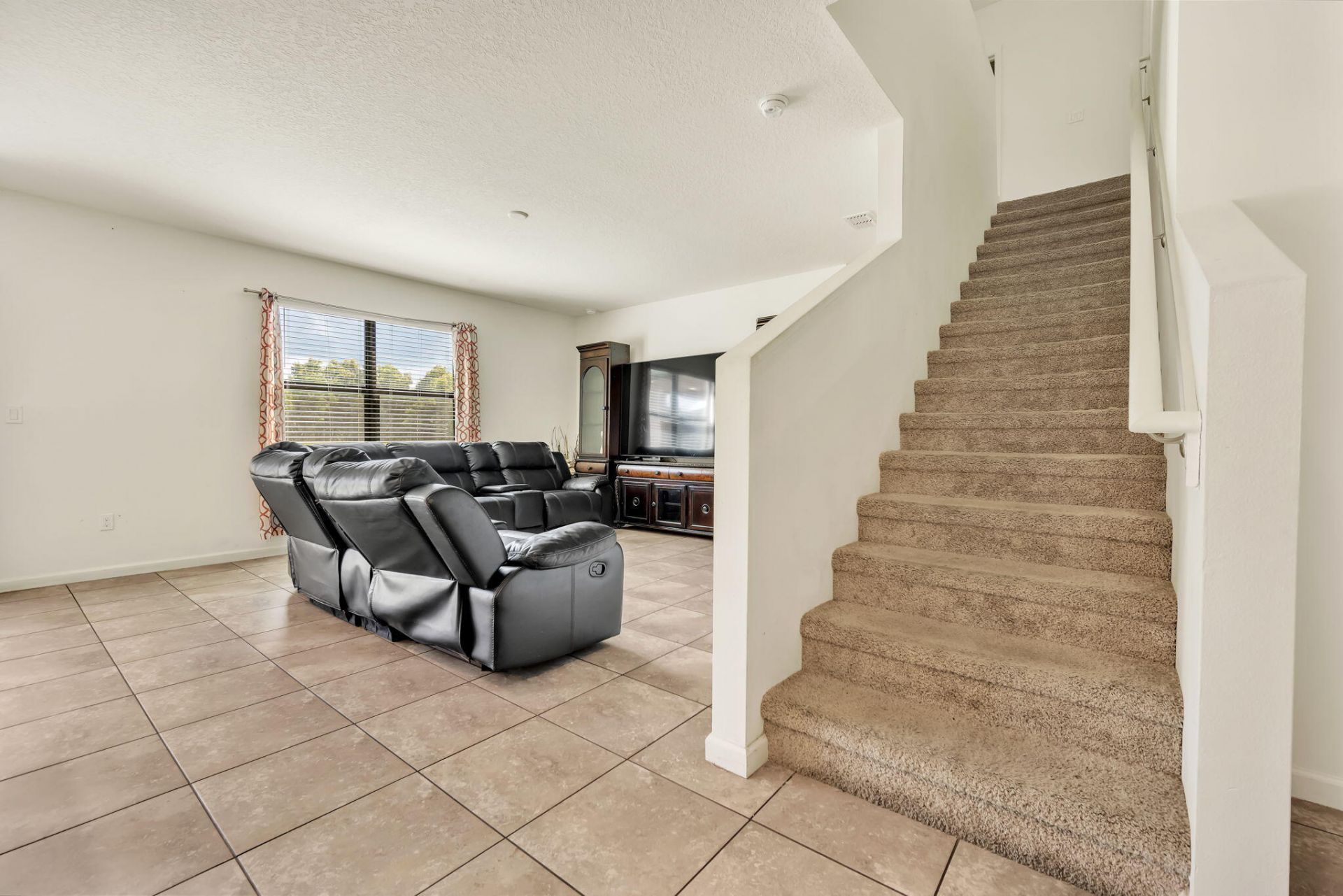 6271 NW Regent Street, Port Saint Lucie, FL 34983 Photo