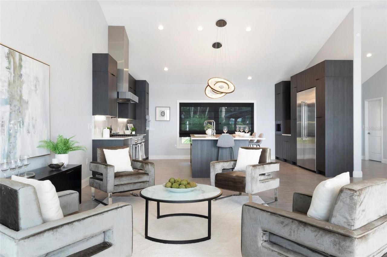 8400 35th Avenue N, Saint Petersburg, FL 33710 Photo